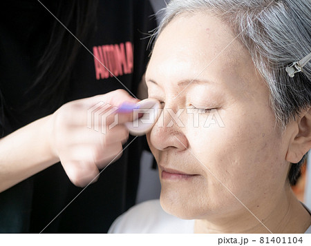 エルダー 長老 老人 81401104