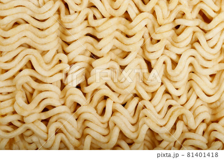 Top view of instant noodles texture 81401418