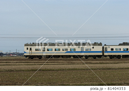 北陸本線 美川ー加賀笠間 JR西日本 419系 D02編成 ① クハ418-2(敦賀) 山側 北陸本線 美川ー加賀笠間 JR西日本 419系 D02編成 ① クハ418-2(敦賀) 山側 81404353