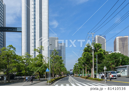 都市風景 南武線向河原駅前通りの街並み 神奈川県川崎市 都市風景 南武線向河原駅前通りの街並み 神奈川県川崎市 81410536