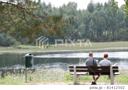 夏のフィンランド ピエリネン湖のほとりの写真素材 夏のフィンランド ピエリネン湖のほとりの写真素材