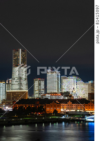 横浜/ 2020 みなとみらい21オフィス全館ライトアップ(TOWERS Milight ) 横浜/ 2020 みなとみらい21オフィス全館ライトアップ(TOWERS Milight ) 81415097