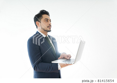 ビジネス　男性　中東 81415654