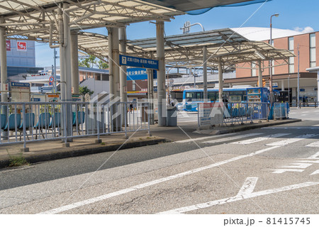 駅前風景　甲子園駅 81415745
