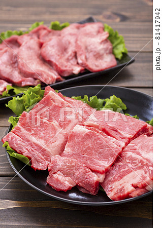 牛カルビ　焼肉 81417942