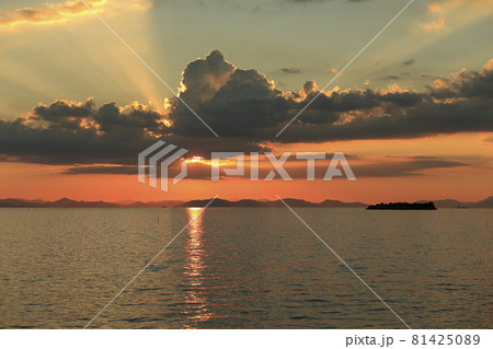 大牟田市 有明海 夕暮れ、 大牟田市 有明海 夕暮れ、 81425089