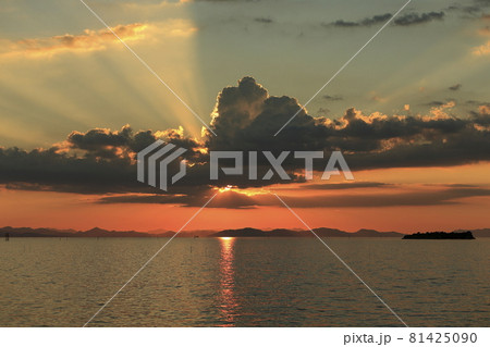 大牟田市 有明海 夕暮れ、 大牟田市 有明海 夕暮れ、 81425090