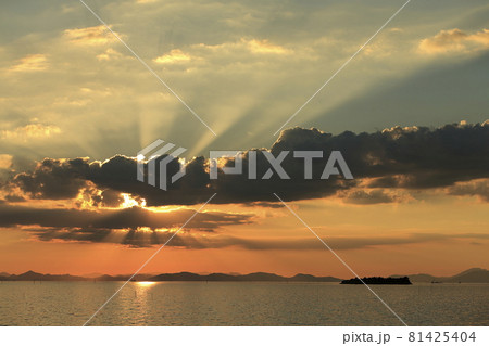 大牟田市　有明海　夕暮れ、 81425404