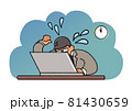 残業をするサラリーマン 81430659