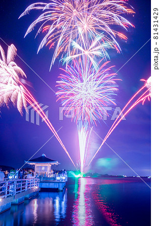 【色補正あり】北陸加賀 片山津温泉 納涼花火まつり(2021年夏) 【色補正あり】北陸加賀 片山津温泉 納涼花火まつり(2021年夏) 81431429