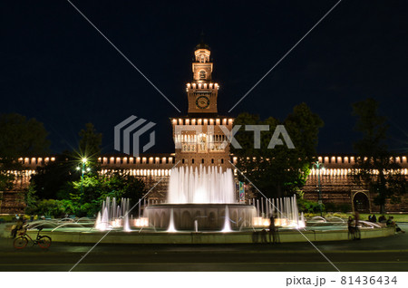 Sforza Castle, Castello Sforzesco at night. Sforza Castle, Castello Sforzesco at night. 81436434