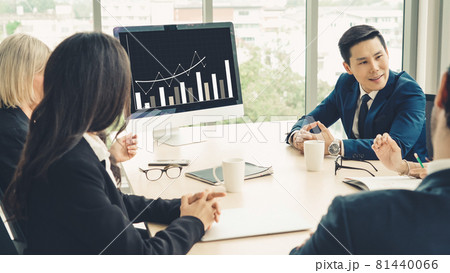 Business visual data analyzing technology by creative computer software 81440066