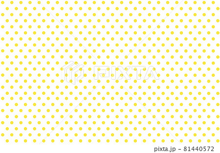 黄色の水玉模様の背景イラスト。イエローのドット柄。 81440572