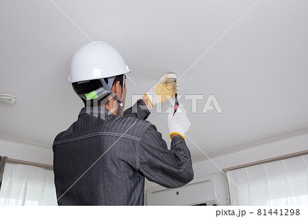 照明器具工事　電気工事 81441298