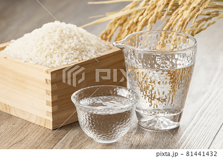 日本酒　冷酒 81441432