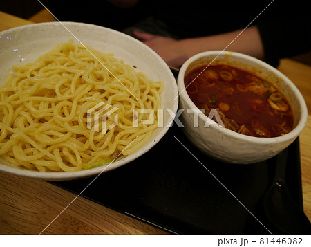 ヌードル 拉麺 麺 81446082