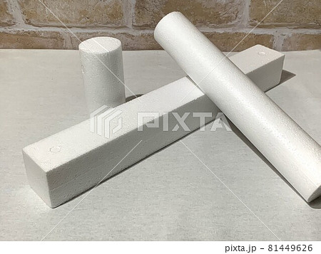 発泡スチロール_四角や丸_白黒_配置011 81449626