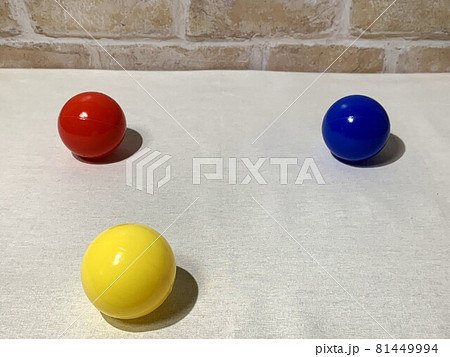 カラーボール_配置の違い004 81449994