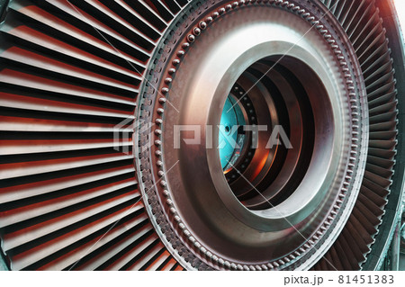 Disassembled gas turbine to generate electricity for structural elements 81451383