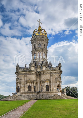 Znamenskaya Church in Dubrovitsy, Podolsk, Russia 81453209