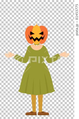 ハロウィンの仮装、カボチャのお化け姿の女の子が両腕を広げるポーズ 81453775