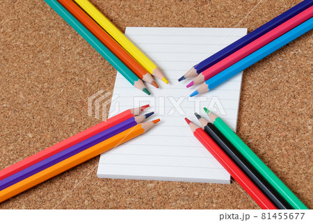 文房具, 色鉛筆, 鉛筆, 色えんぴつ, ノート, 文具, 描く, 紙, 絵, アート, 筆記用具 81455677