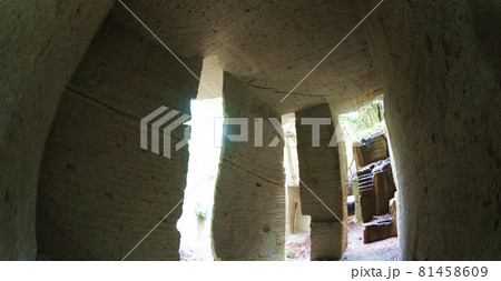 太田薮塚石切場跡 81458609