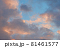 夕日に染まる雲_2 81461577