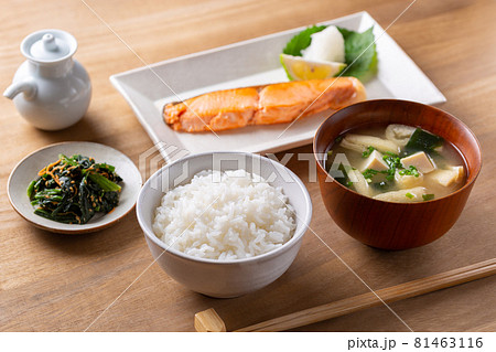 和食　朝食 81463116