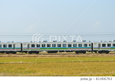 北陸本線 美川ー加賀笠間 JR西日本 12系 きのくに ② オロ12-816(宮原) 山側 北陸本線 美川ー加賀笠間 JR西日本 12系 きのくに ② オロ12-816(宮原) 山側 81466763