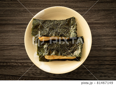 角餅の磯辺焼き　磯辺餅　餅　海苔　和食 81467149