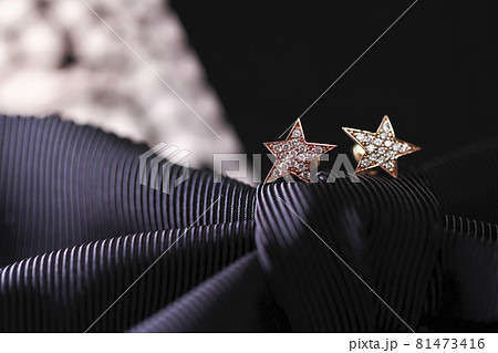 石 リング 金の 81473416