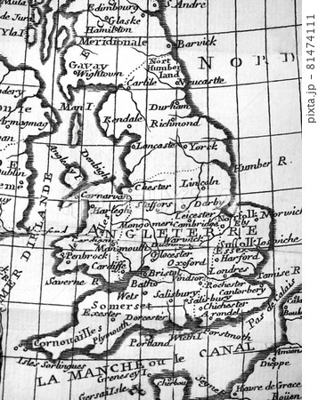 アンティークの古地図　イギリス 81474111