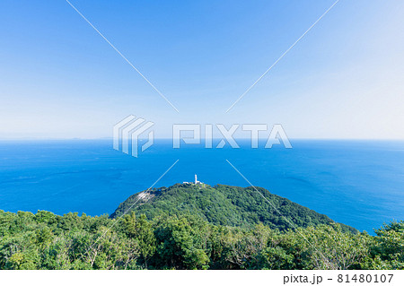 鶴御崎の風景（鶴御埼灯台）　大分県佐伯市 81480107