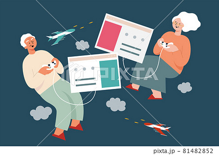Seniors playing online video games Seniors playing online video games 81482852