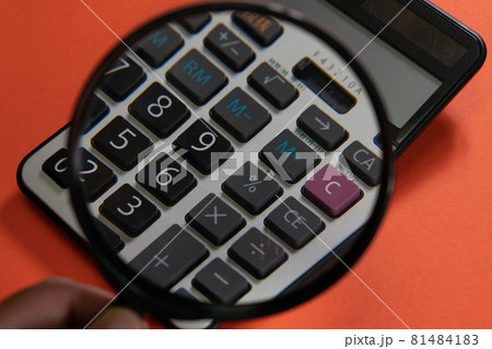 電卓　ルーペ 81484183