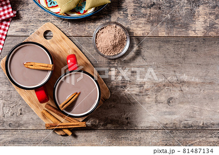 Traditional Mexican chocolate atole . 81487134