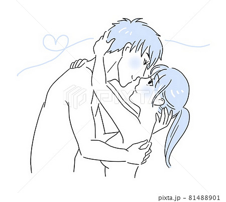 裸で抱き合ってキスをしようとする男女のカップル 81488901