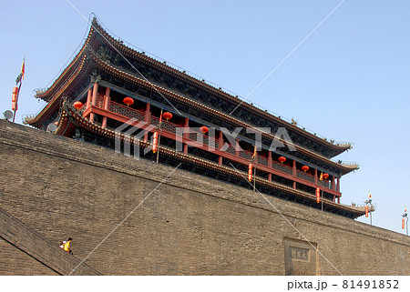 City Wall, Xian, Shaanxi Province, China. The City Wall of Xian is one of the largest and best preserved city fortifications in China. Watchtower above an entrance gate on Xian city wall. 81491852
