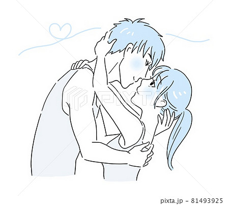 下着で抱き合ってキスをしようとする男女のカップル 81493925