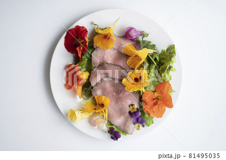 ナスタチウム　Nasturtium　エディブル・フラワー　ハーブ　花　食用花　キンレンカ 81495035