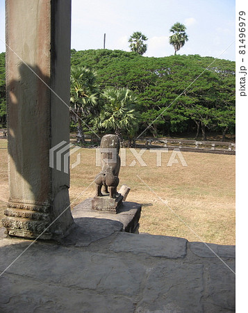 カンボジア、アンコールワットの内部。（第一回廊、北西角） 81496979