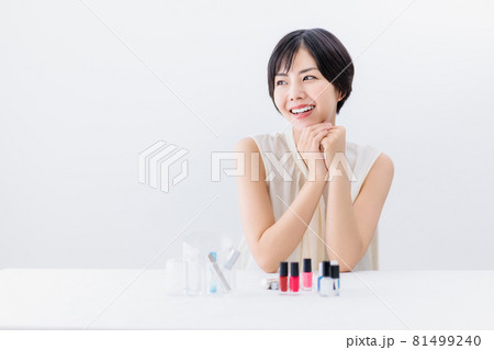 若い女性　ビューティ 81499240