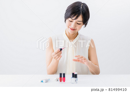 若い女性 ビューティ 若い女性 ビューティ 81499410