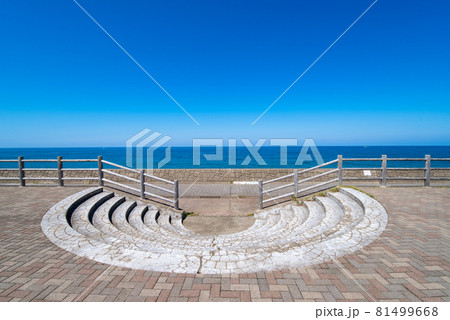 青空・海・海浜公園イメージ（撮影・上越市名立区） 81499668