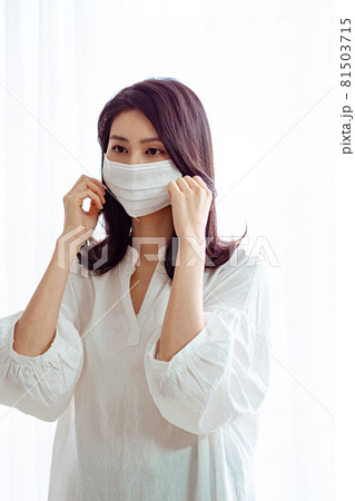 女性 メス 女の人 81503715