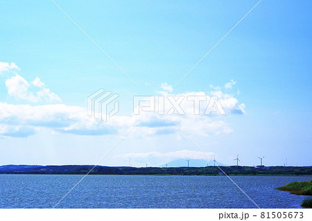 道立宗谷ふれあい公園展望台から見た”大沼” 北海道稚内市 道立宗谷ふれあい公園展望台から見た”大沼” 北海道稚内市 81505673