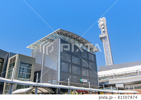 山梨県甲府市 快晴のJR甲府駅北口 山梨県甲府市 快晴のJR甲府駅北口 81507874