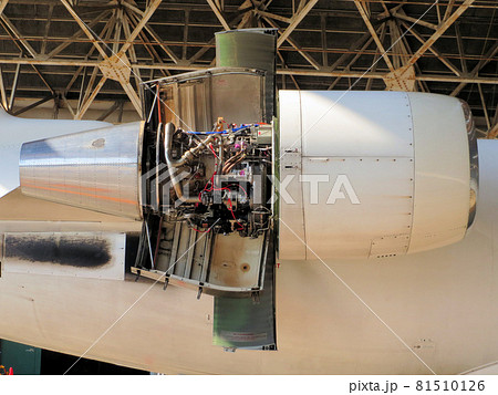 エンブラエルE170型機のエンジン 81510126