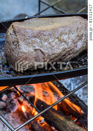 野外料理 焼き肉 野外料理 焼き肉 81511417